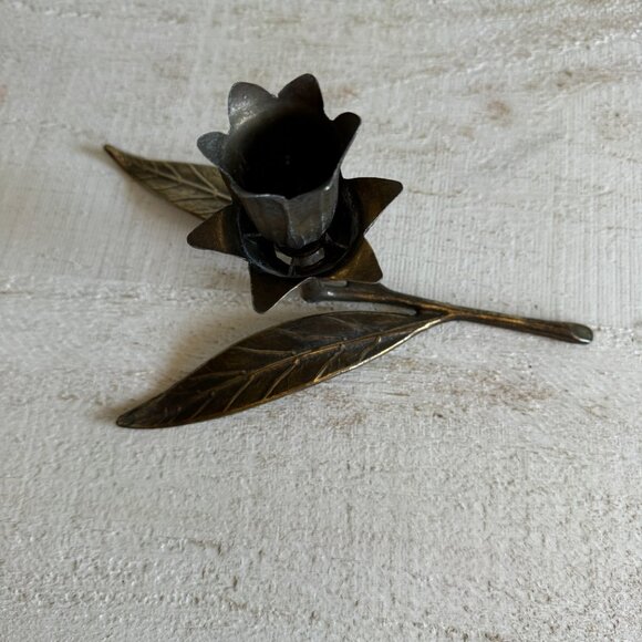 JUST BASE - Vintage Brass Flower Ashtray Base for Removeable Petals - Picture 5 of 9